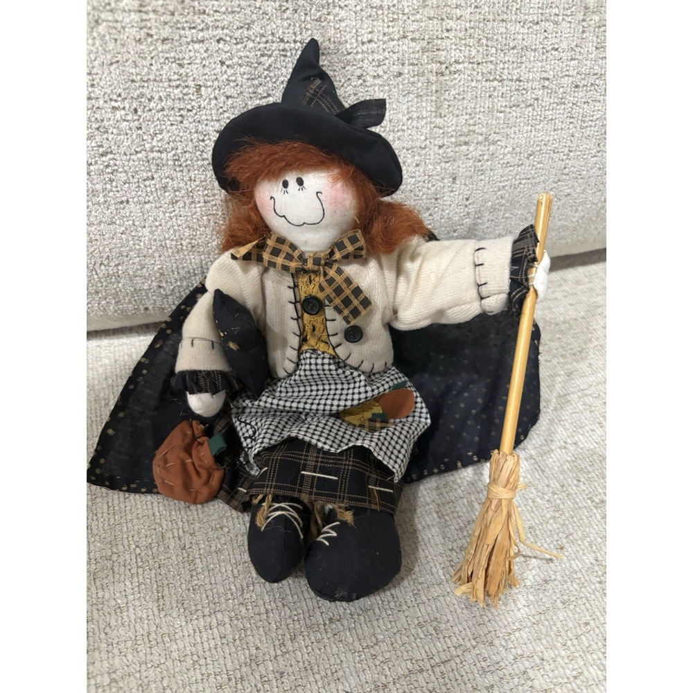 1999 Jo-Ann Patchwork Witch Shelf Sitter Black Cat Halloween
